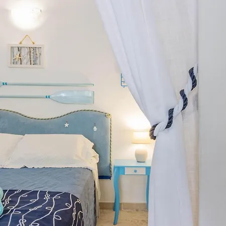 Extravacanza Dipinto Di Blu * 滨海波利尼亚诺