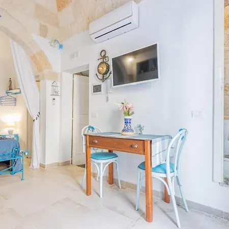 Extravacanza Dipinto Di Blu