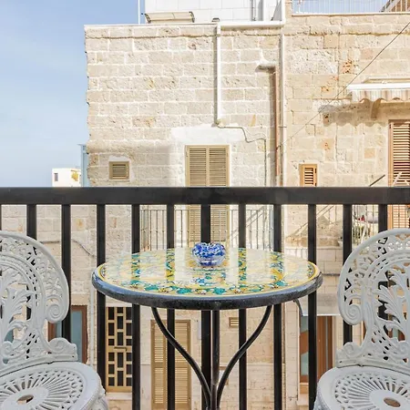 Extravacanza Dipinto Di Blu * Polignano a Mare