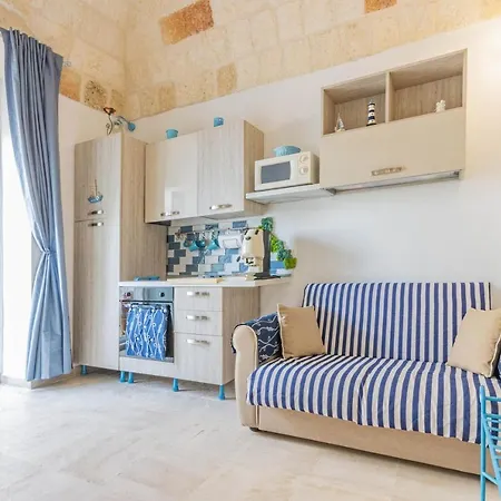 Extravacanza Dipinto Di Blu * Polignano a Mare