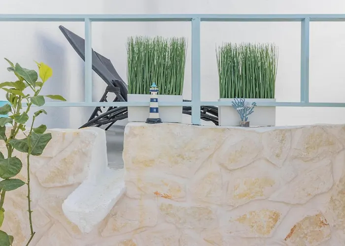 Daire Extravacanza Dipinto Di Blu *